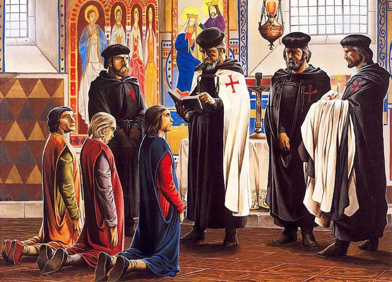 Pintura moderna que representa la cerimònia d’ingrés a l’orde del Temple. Tres aspirants agenollats escolten el templer oficiant mentre llegeix la regla templera. Tres templers més són testimonis de l’escena.